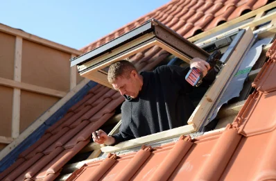 Pose de fenêtres de toit Velux au Horps